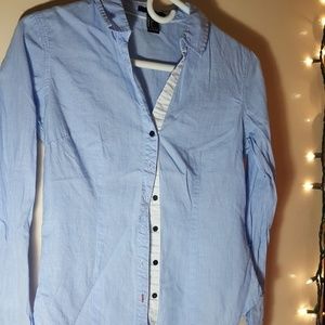 Botton down shirt